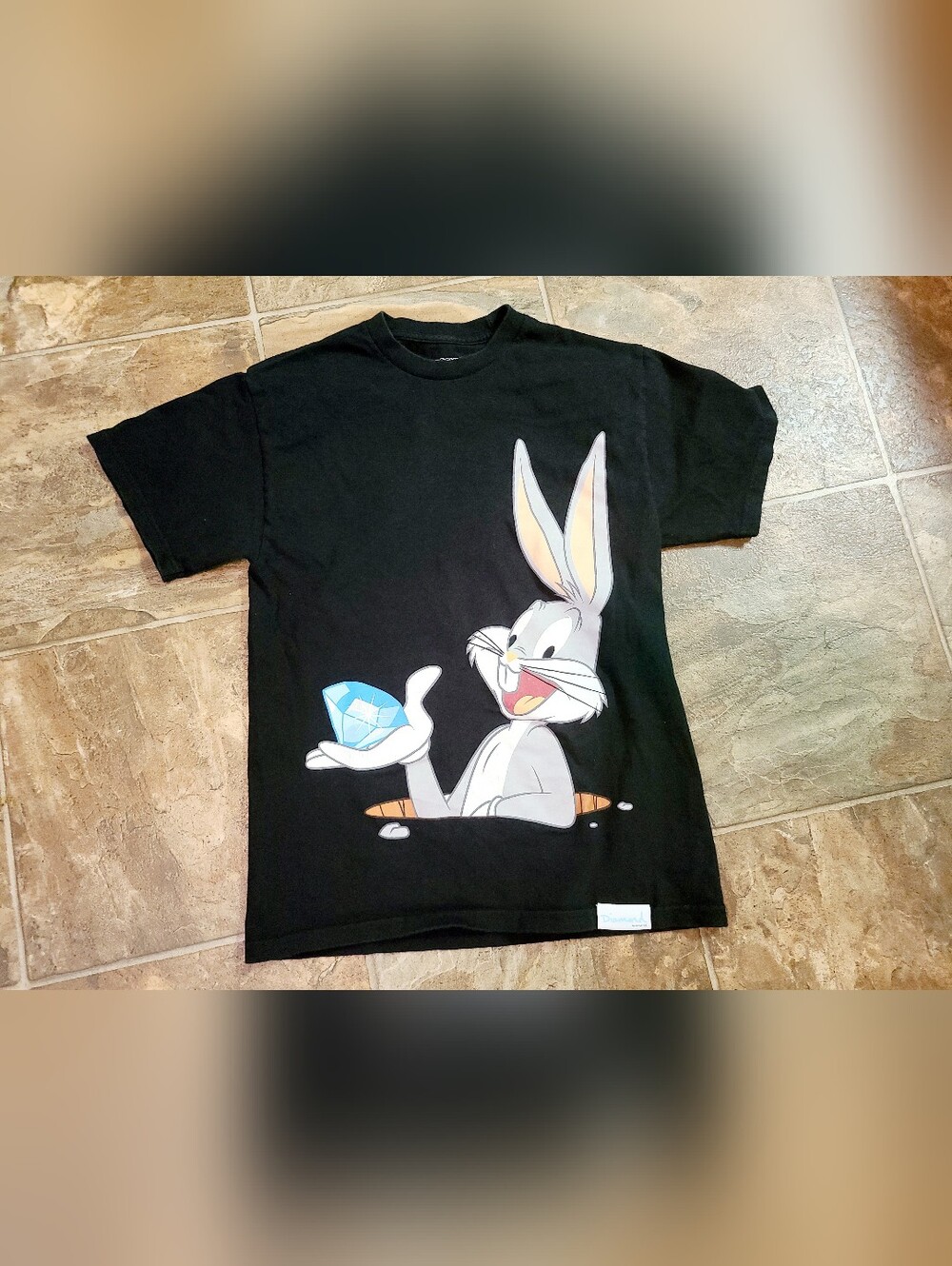 BUGGS BUNNY CATROT TEE SHIRT